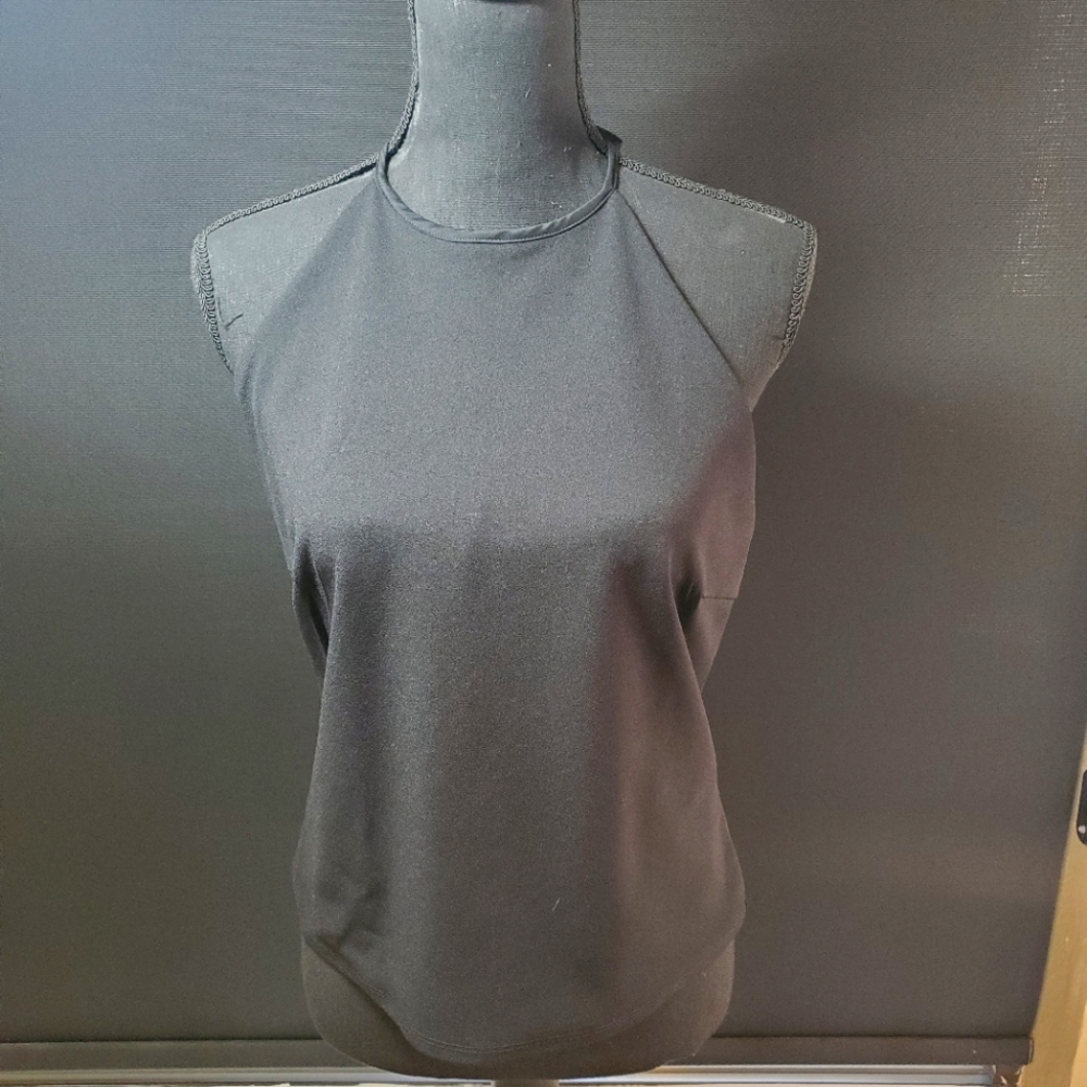 Classy black backless cocktail top